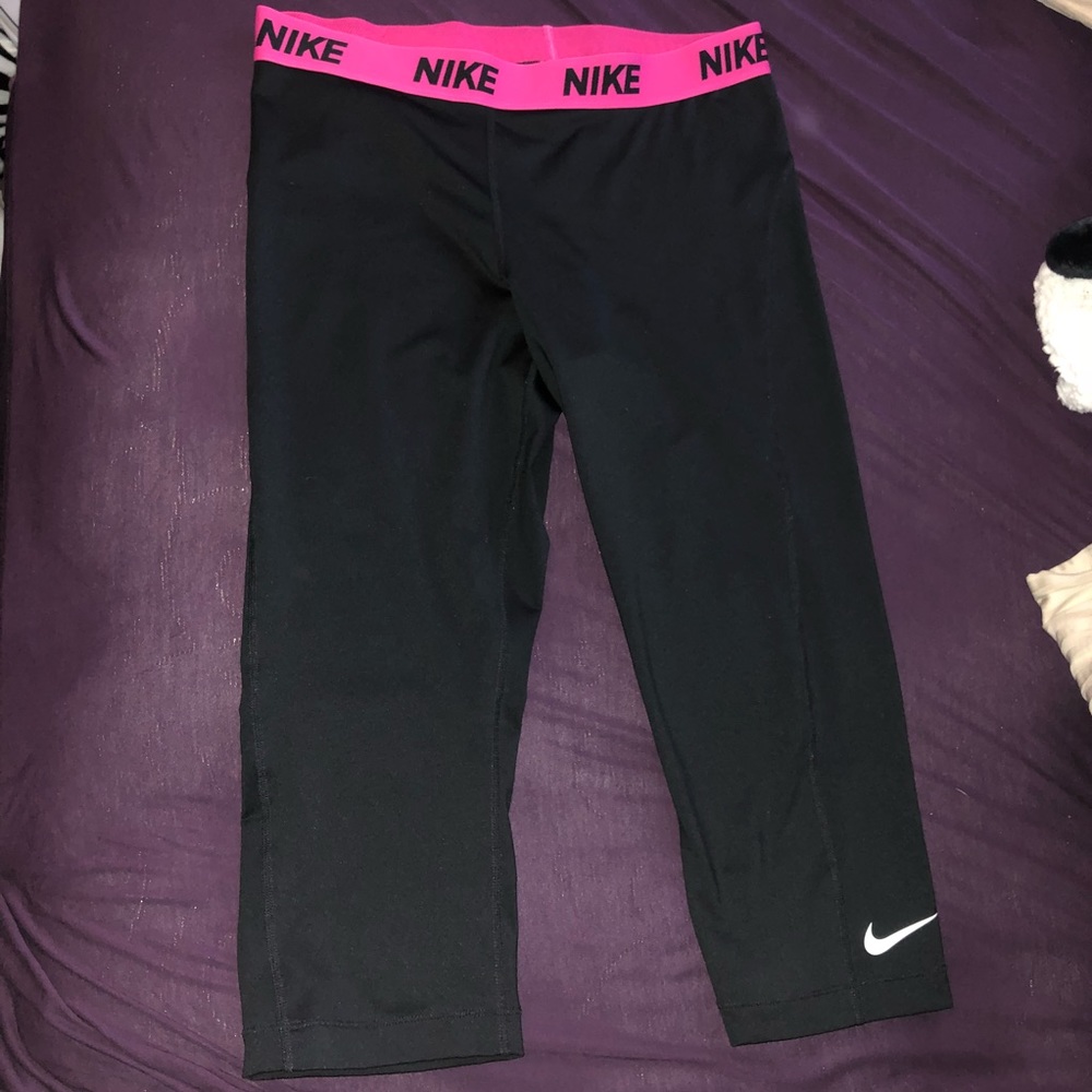 Nike Capri Leggings